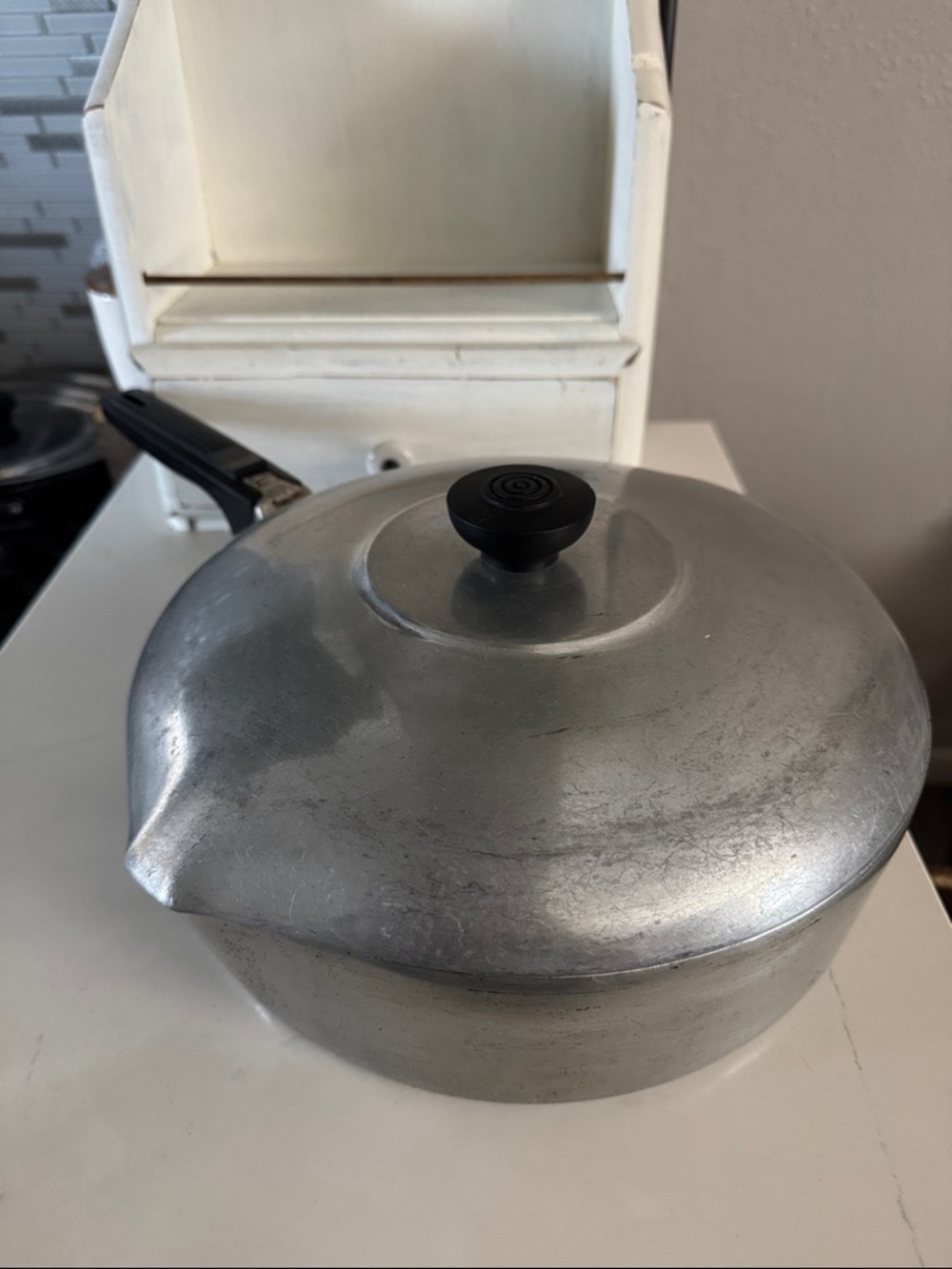 VTG Wagner Ware Sidney -0-  Magnalite  Skillet With Original Lid